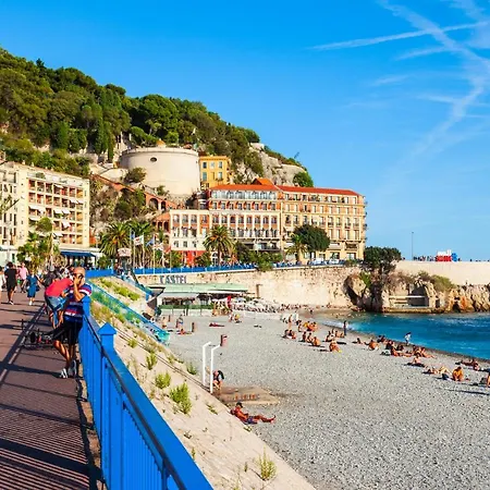 Daire Spacious And Bright Flat Close To The : Heart Of Old Nice
