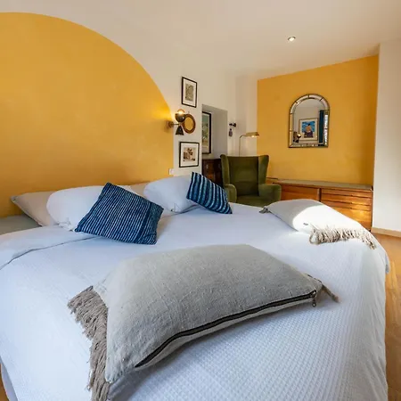 公寓 Spacious And Bright Flat Close To The : Heart Of Old 尼斯