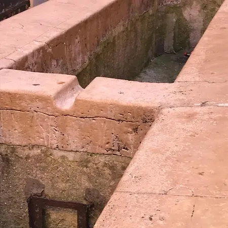 Διαμέρισμα Spacious And Bright Flat Close To The : Heart Of Old *