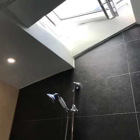 Διαμέρισμα Spacious And Bright Flat Close To The : Heart Of Old